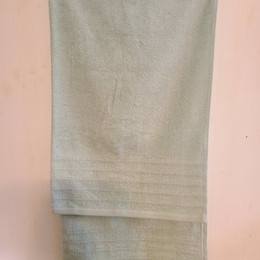 Alcove Seafoam Bath Sheet